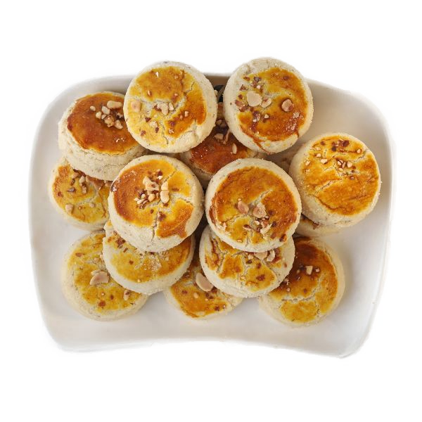 khalifa Nan Khatai ( khatai with Almond )